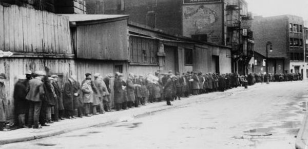 Photograph of Breadline in Brooklyn