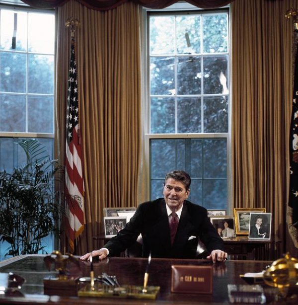 Reaganomics image